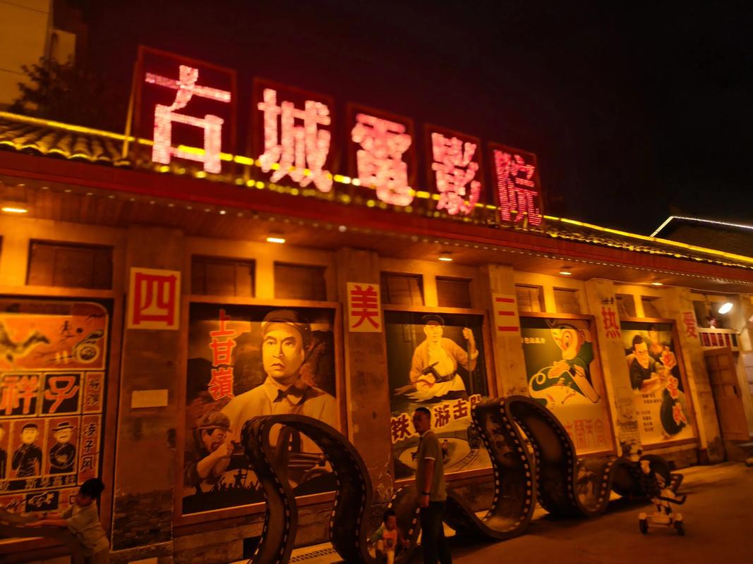伊人久久av诱惑悠悠的相关介绍