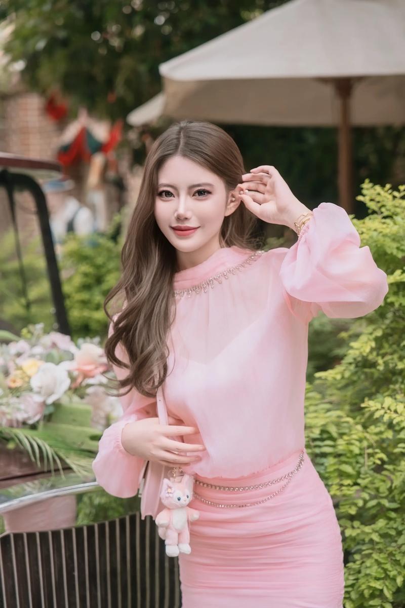 少妇人妻中出网站的相关介绍