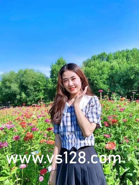 一边吃着一边摸一边桶一边叫床的相关介绍