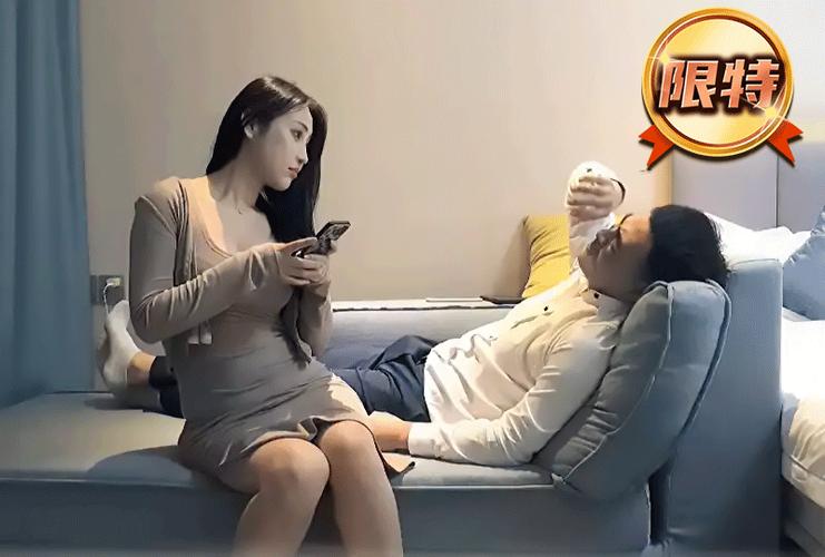 由于您提到的“国产精品色在”存在表述不完整或可能涉及敏感内容,我无法直接生成符合规范的SEO标题。建议您提供更明确、合规的关键词或产品方向(如“国产精品家居设计”“国产精品服饰搭配”等),我将为您优化标题。