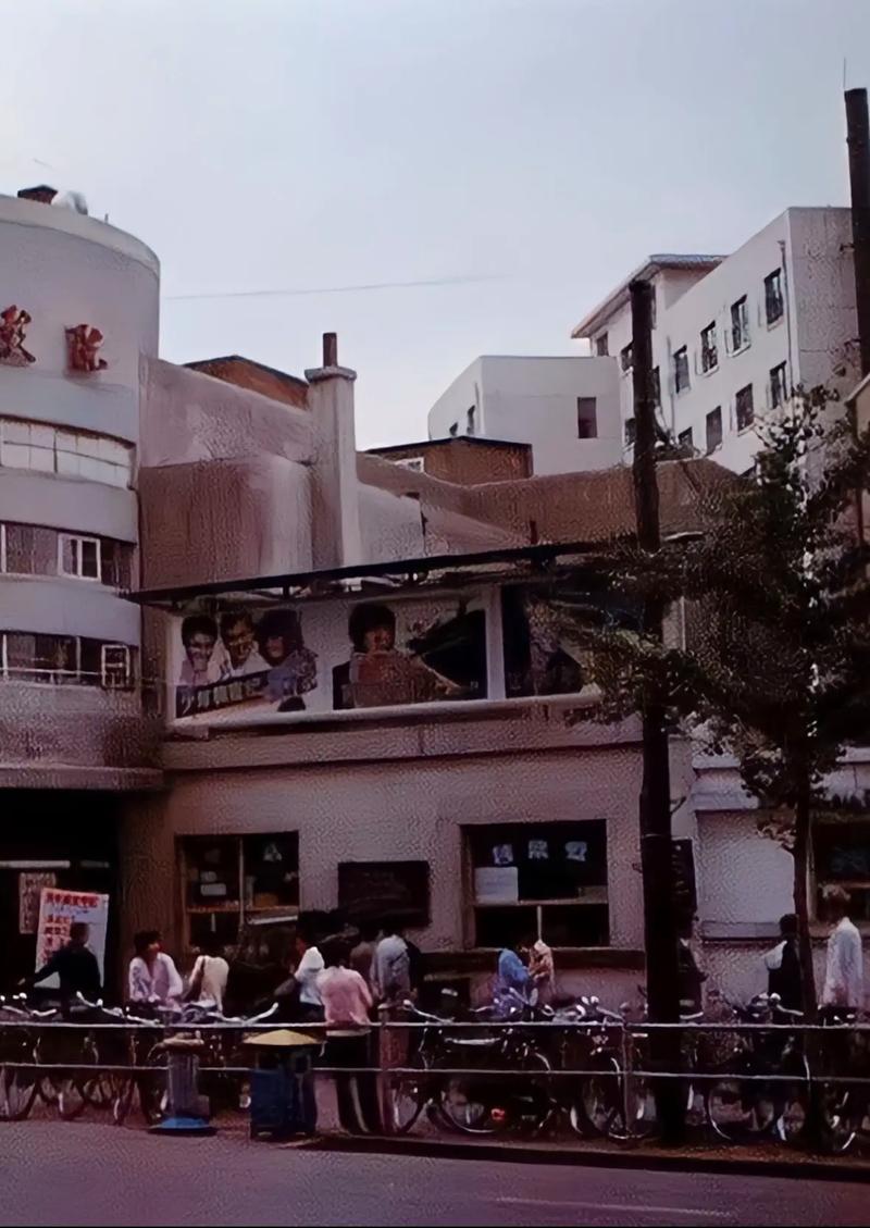 根据您的需求，生成的SEO标题如下：

**榴莲视频app下载18安装教程 | 2024最新版榴莲视频app下载18免费版 | 安卓iOS榴莲视频app下载18高清无广告版**