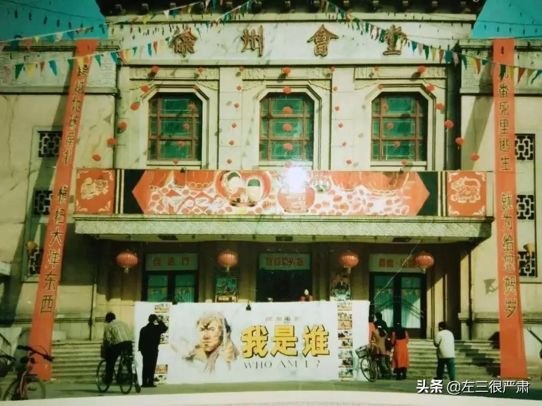 少妇人妻中文在线的相关介绍