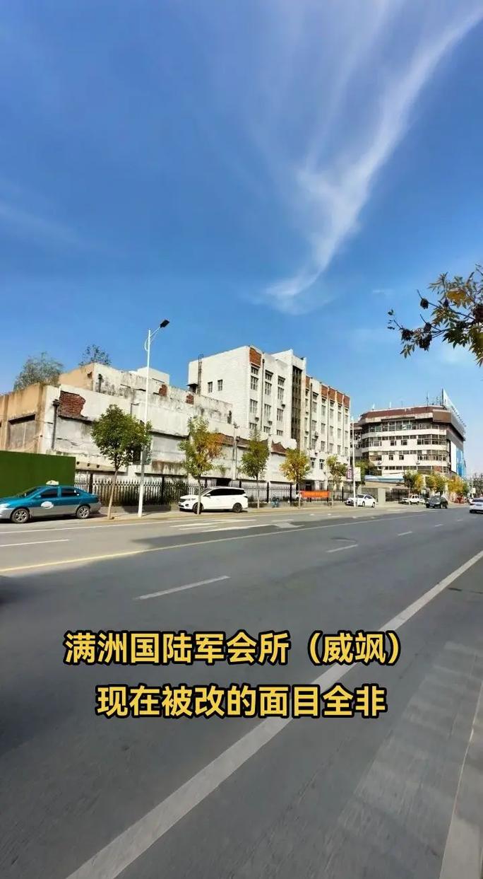 亚洲av,男人的天堂久久久的相关介绍