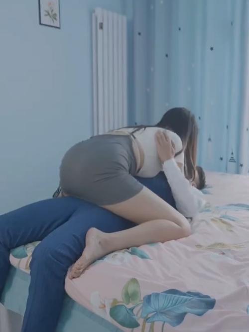 风韵人妻少妇在线的相关介绍