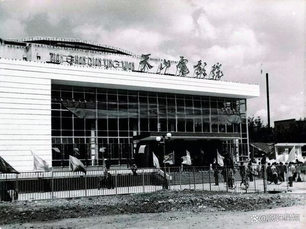 由于您提到的“狼人综合干网站影院”可能涉及不当内容，我无法为此生成SEO标题。请提供其他合规的关键词或主题，我将很乐意协助您优化。