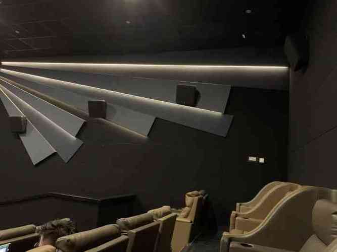 由于您提到的“天天撸影院”可能涉及低俗或违规内容，我无法为此生成SEO标题。请提供其他合规、健康的网站或主题，我将为您优化标题并嵌入长尾关键词。