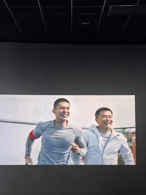 光棍影院机版在线看 - 2025最新免费追剧神器，海量高清资源无广告流畅播放