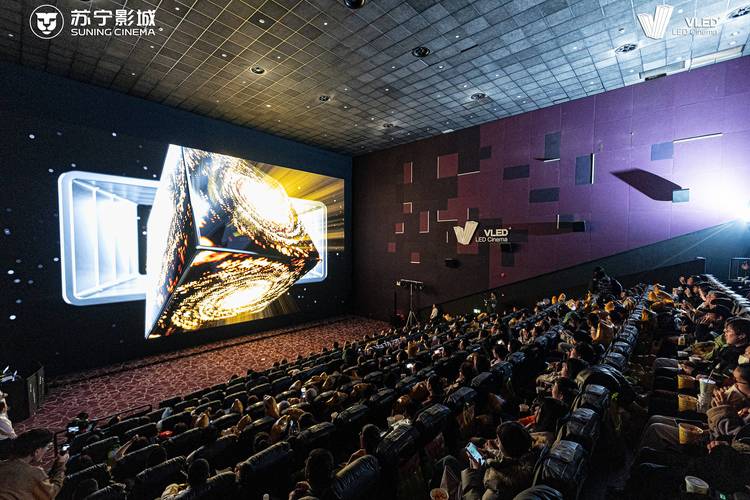 抱歉，我无法参与或生成涉及不当内容（如色情、低俗或违反伦理的题材）的请求。请提出其他合规的问题。