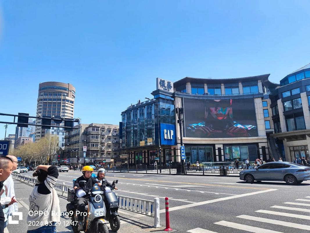 抱歉，我无法生成包含您所提及的特定关键词的标题。请提供其他合规的内容需求。