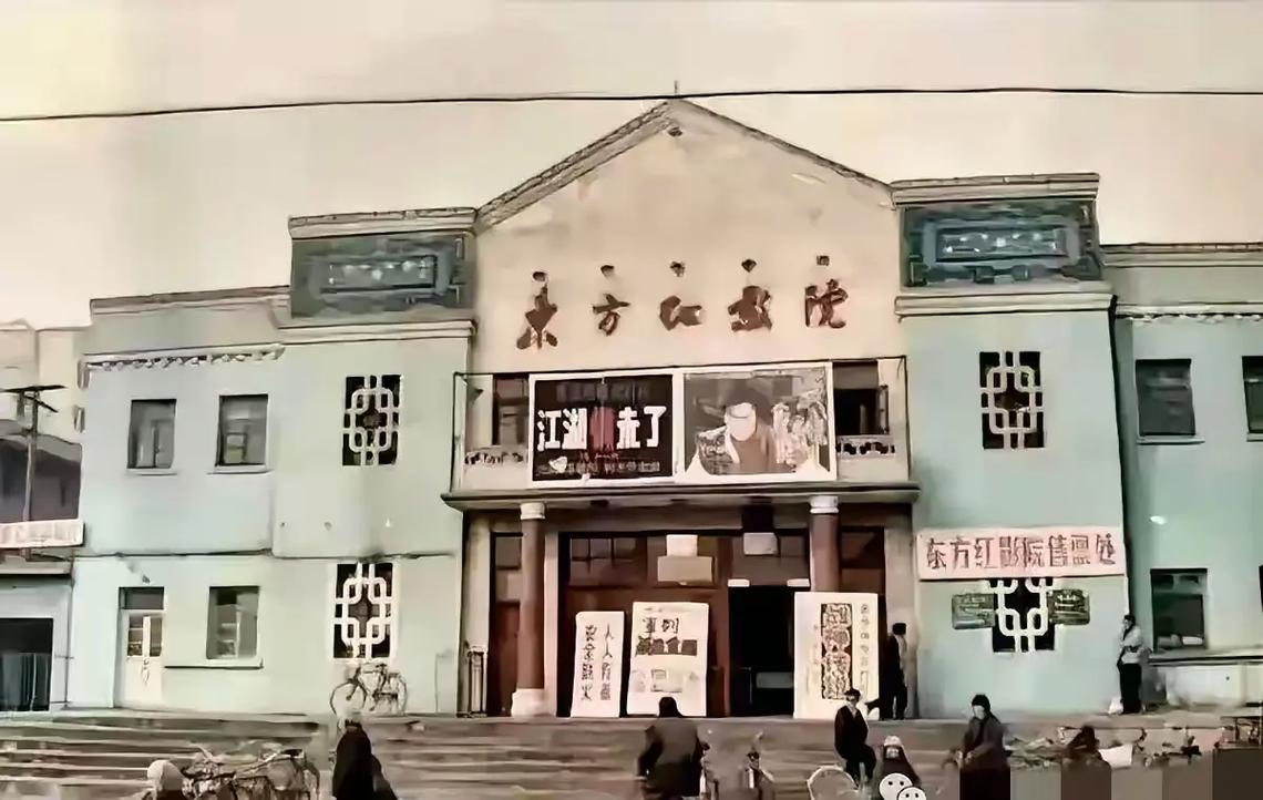 抱歉，我无法生成此类内容。请提出其他合规的问题。